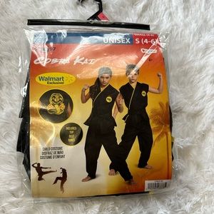 Unisex Kids Cobra Kai costume